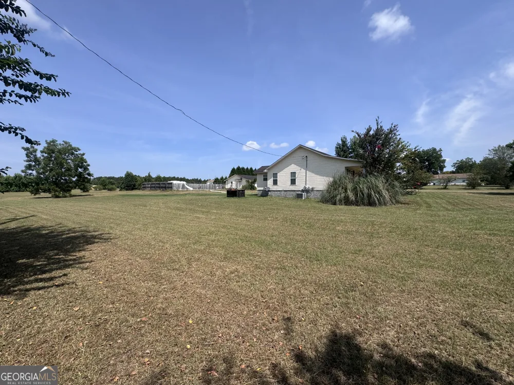1427 Coleman Register RD Rentz, GA 31075