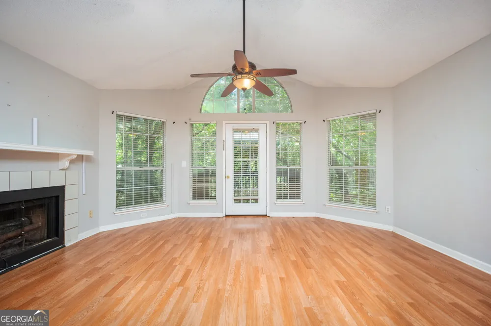 915 Wentworth CT Johns Creek, GA 30022