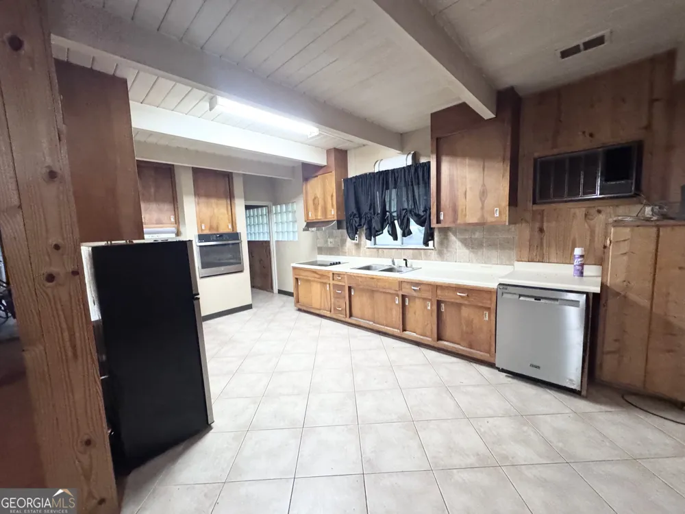 163 Holly Ridge RD Dublin, GA 31021