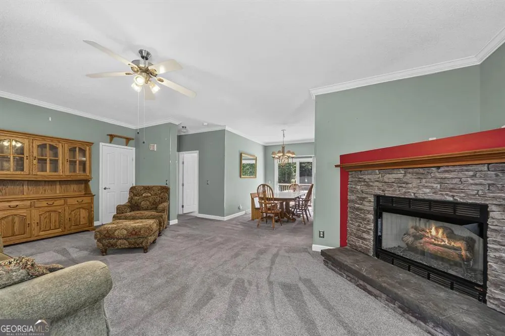 1380 Howard Lewis RD White Plains, GA 30678