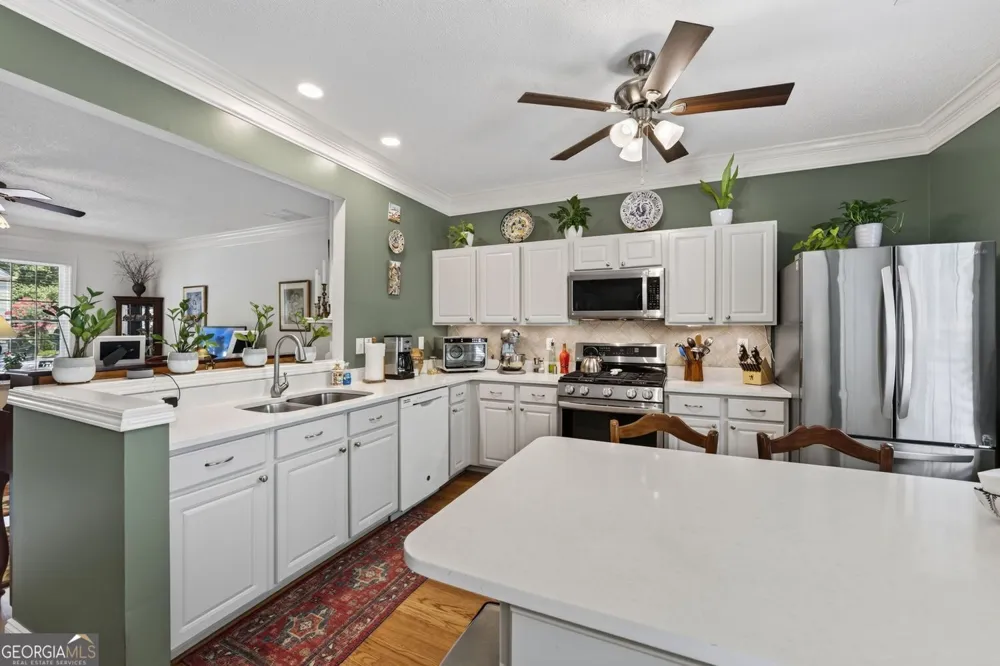 9165 Nesbit Ferry RD Johns Creek, GA 30022