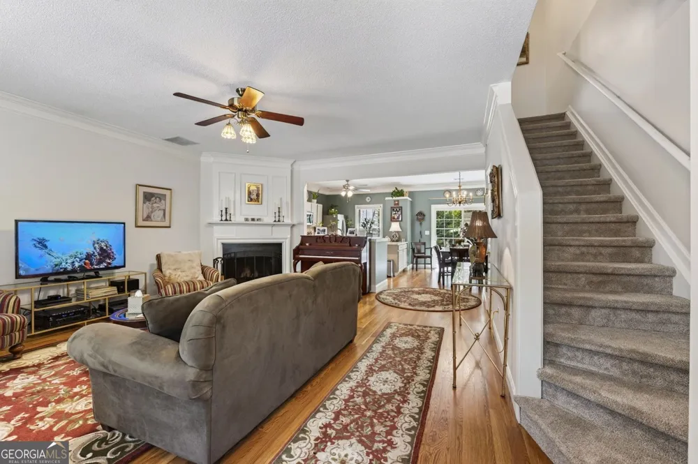 9165 Nesbit Ferry RD Johns Creek, GA 30022