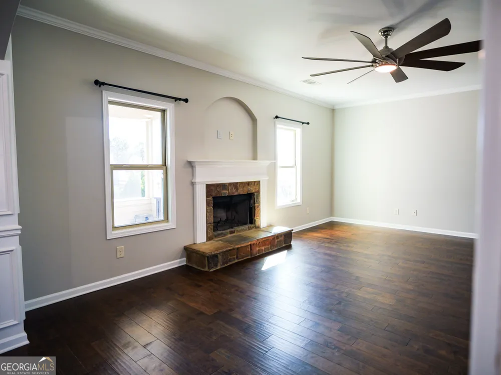 151 Rockhouse RDG Senoia, GA 30276
