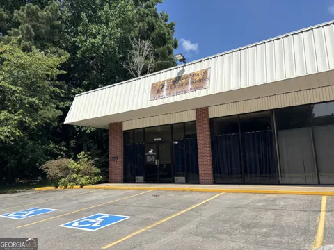 1040 E Highway 54 East