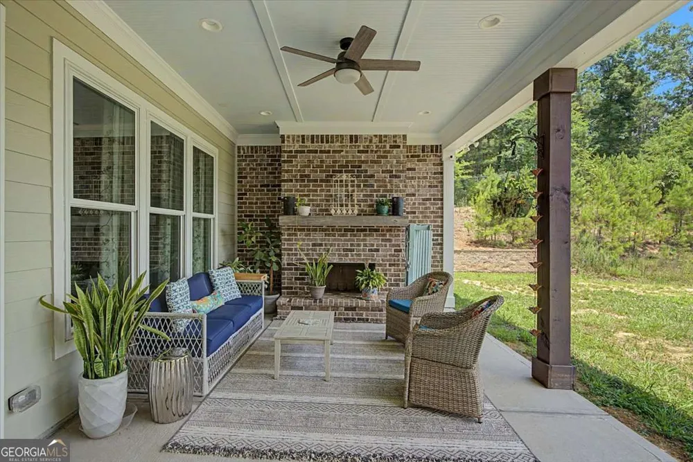 2700 Old Cartersville RD Dallas, GA 30132