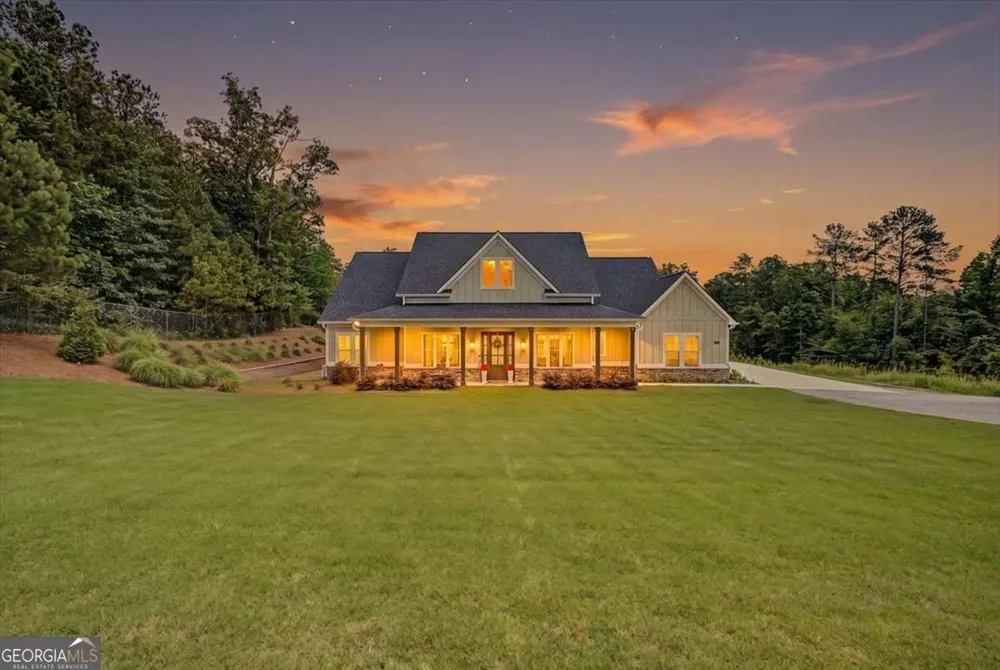 2700 Old Cartersville RD Dallas, GA 30132