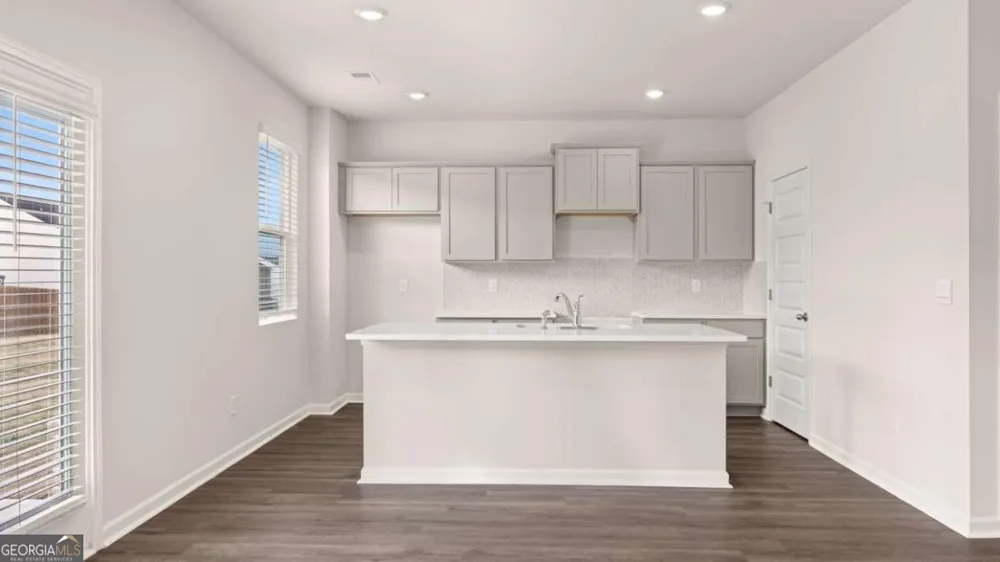 850 Trillium DR Locust Grove, GA 30248