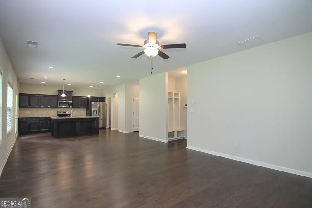 204 Dog Fennel LN Perry, GA 31069