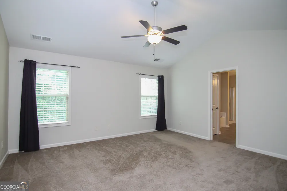 204 Dog Fennel LN Perry, GA 31069