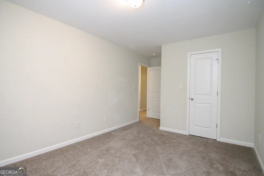 204 Dog Fennel LN Perry, GA 31069