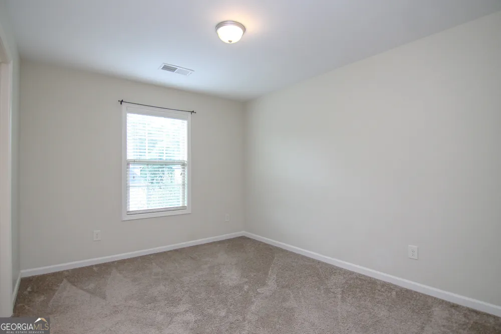 204 Dog Fennel LN Perry, GA 31069