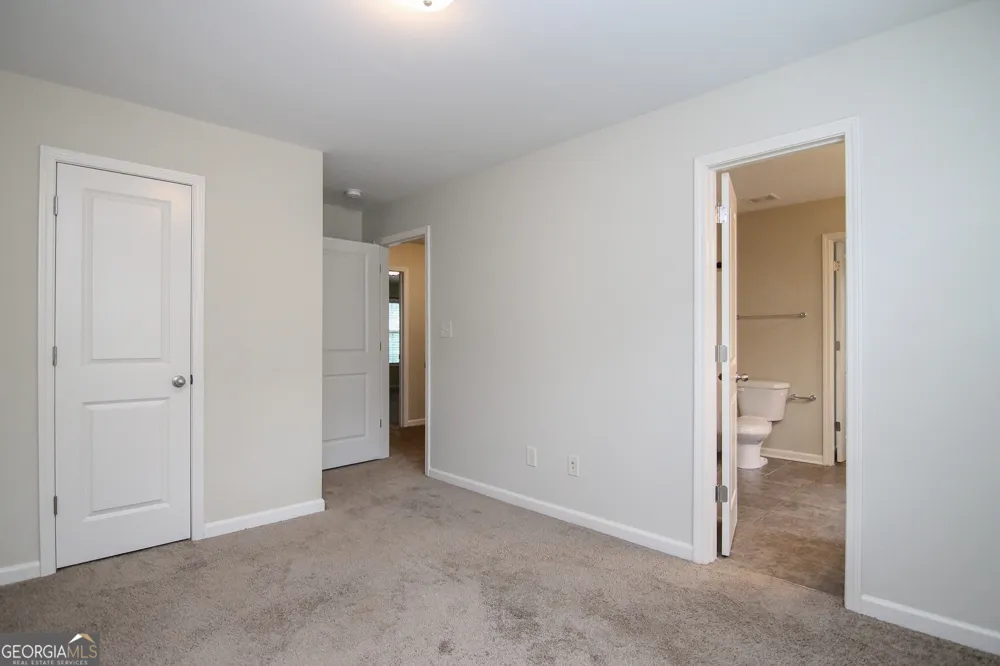 204 Dog Fennel LN Perry, GA 31069