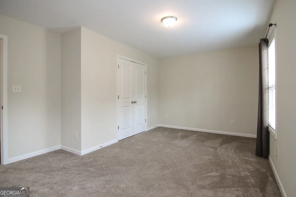 204 Dog Fennel LN Perry, GA 31069