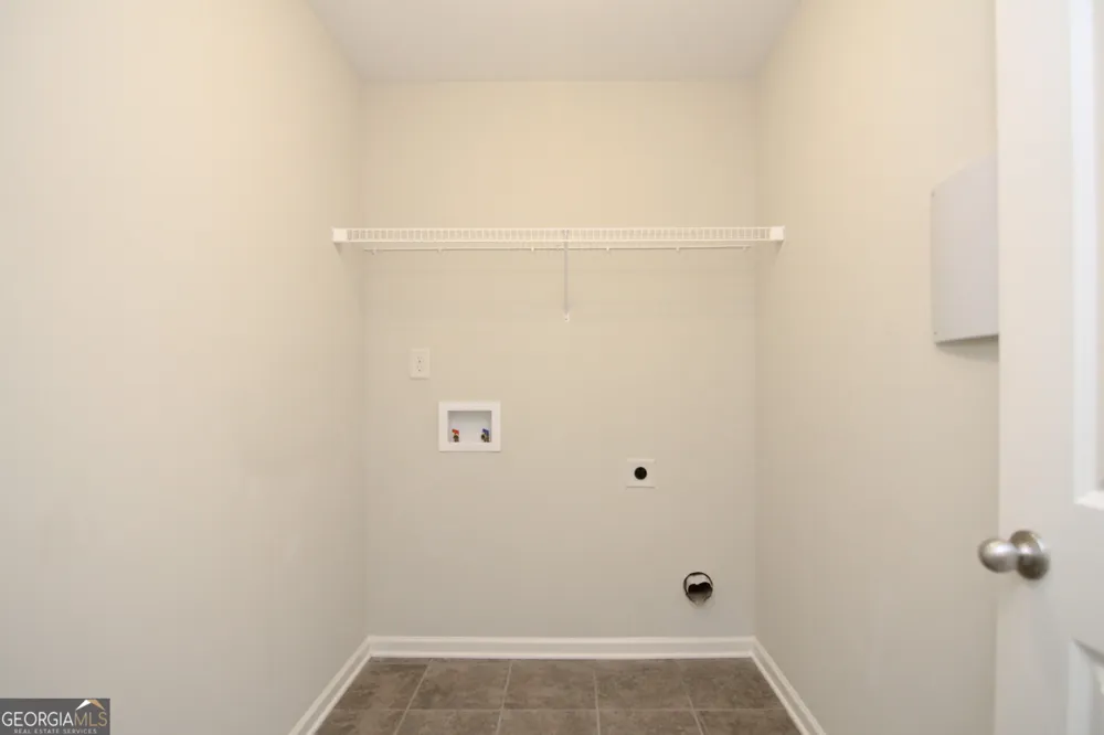 204 Dog Fennel LN Perry, GA 31069