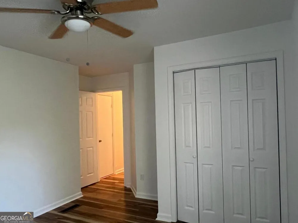 572 Lancelot DR Norcross, GA 30071