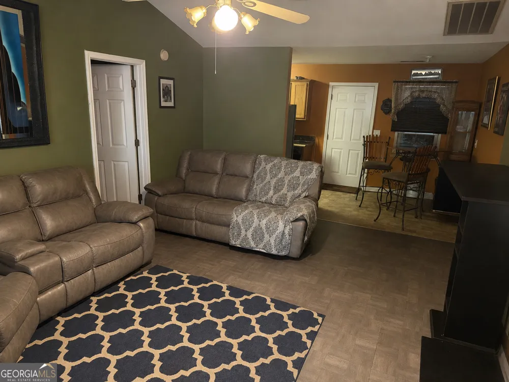107 Bonnies Way Jackson, GA 30233