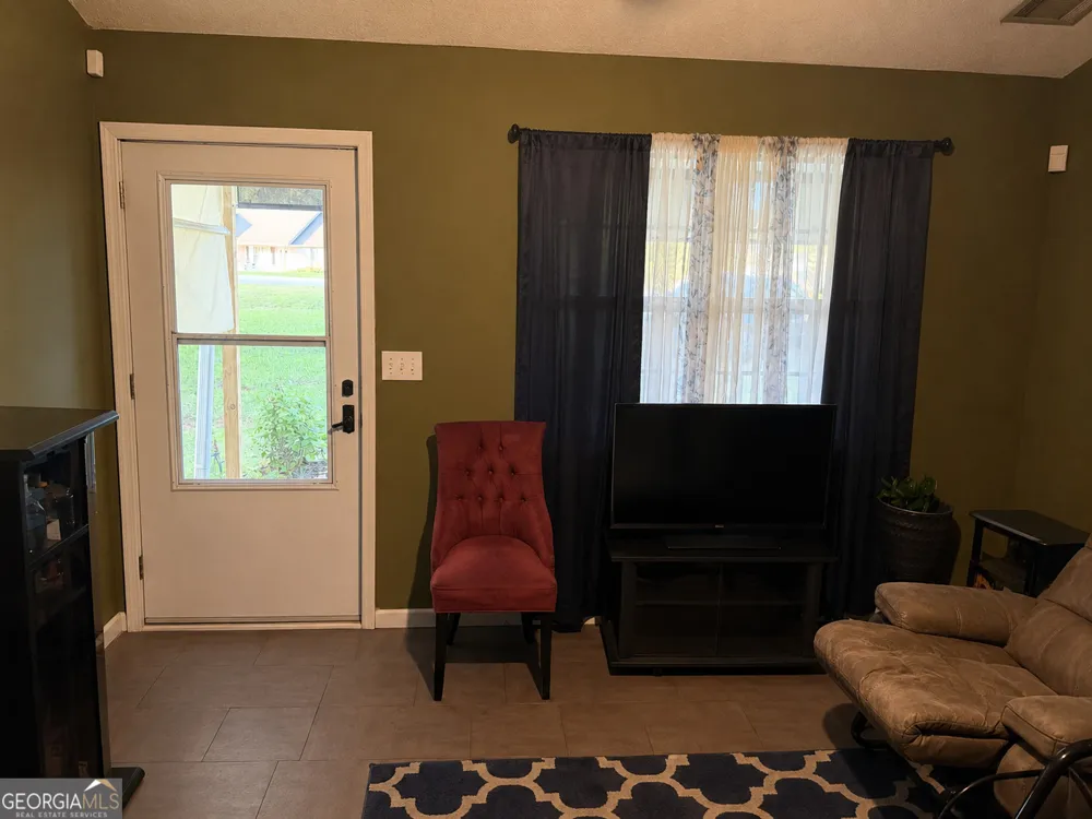 107 Bonnies Way Jackson, GA 30233