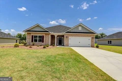 321 Angela AVE