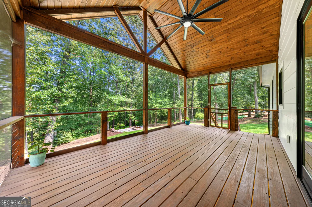 516 Winding WAY Hartwell, GA 30643