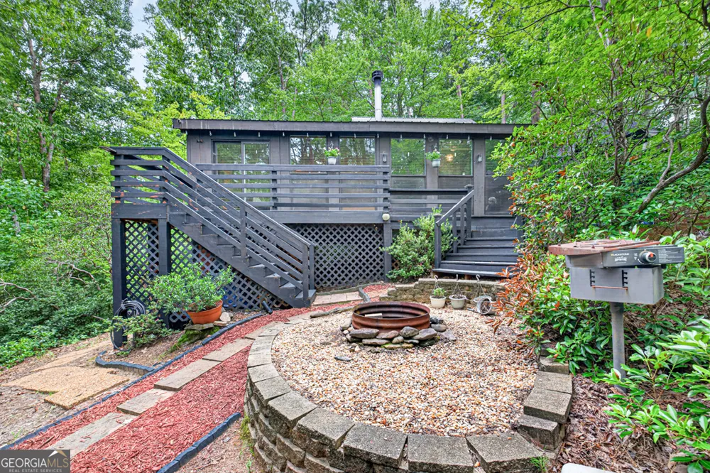249 Monroe Ridge RD Sautee Nacoochee, GA 30571