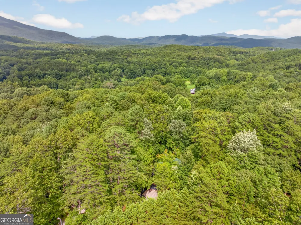 249 Monroe Ridge RD Sautee Nacoochee, GA 30571