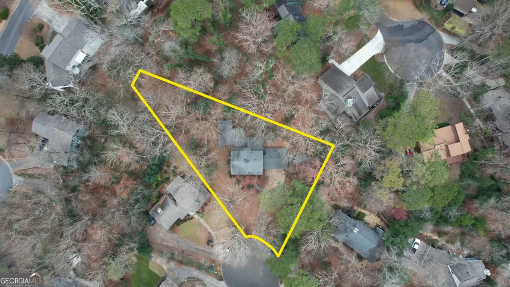 4205 Aberdeen PASS NE Roswell, GA 30075