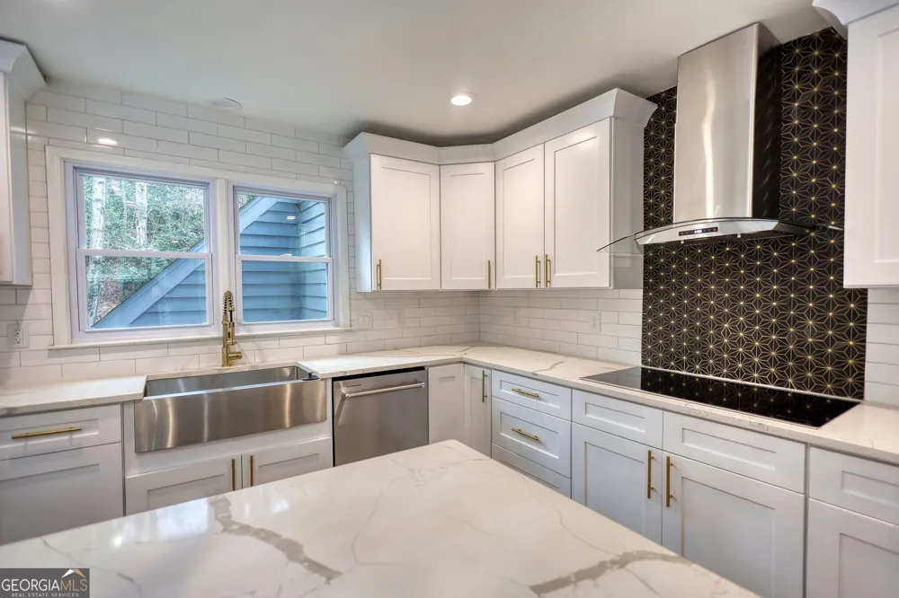 4205 Aberdeen PASS NE Roswell, GA 30075