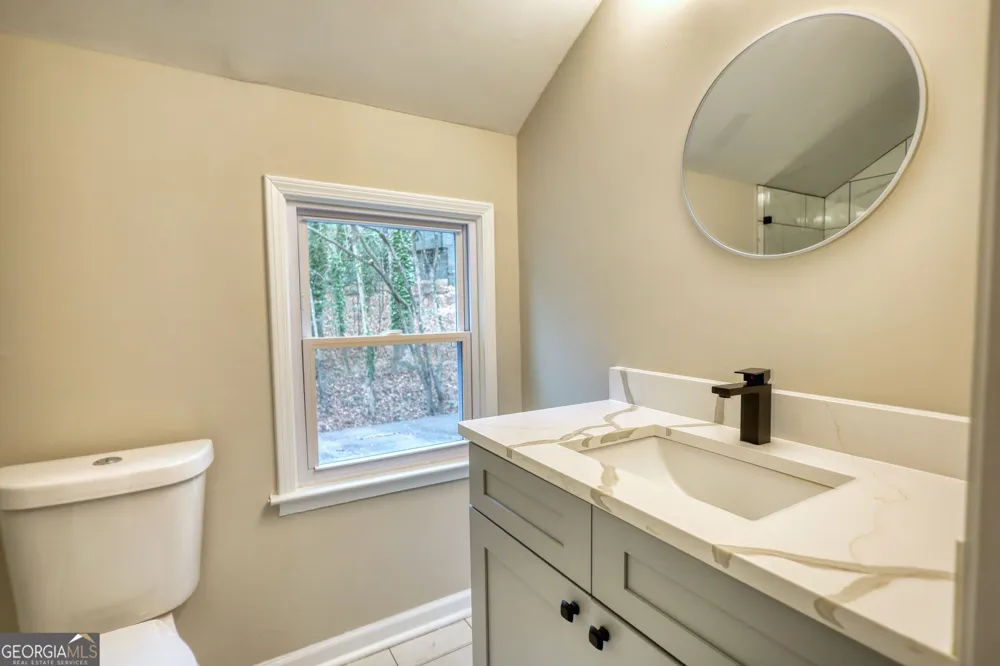 4205 Aberdeen PASS NE Roswell, GA 30075