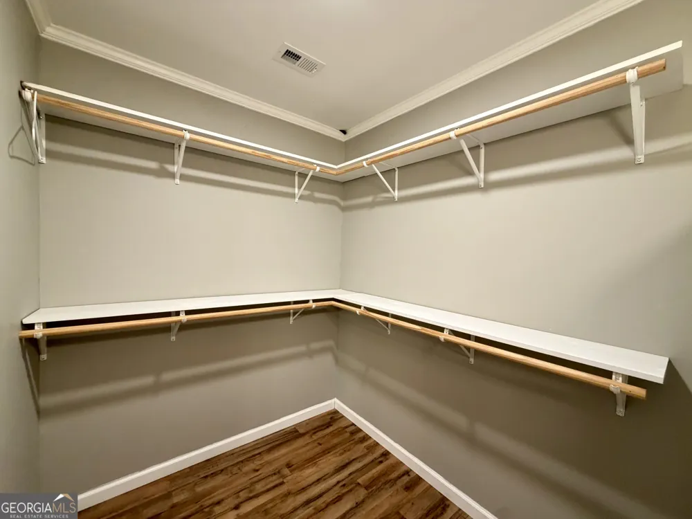 36 Huckabee ST McRae, GA 31055