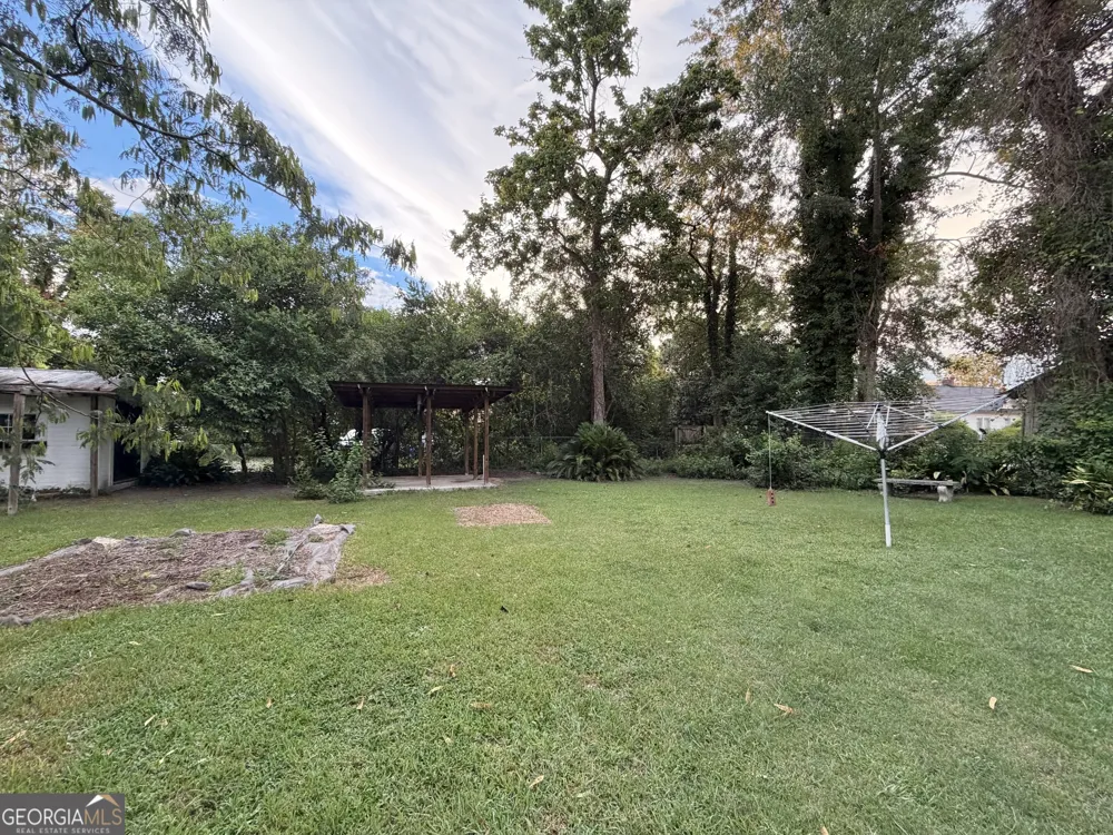36 Huckabee ST McRae, GA 31055