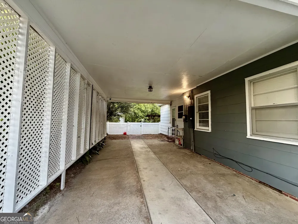 36 Huckabee ST McRae, GA 31055
