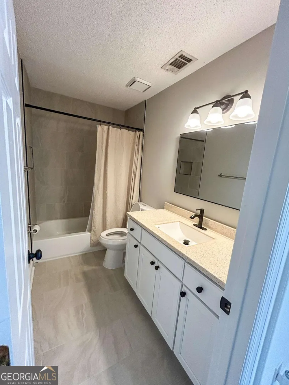 705 Bridge LN SE Smyrna, GA 30082