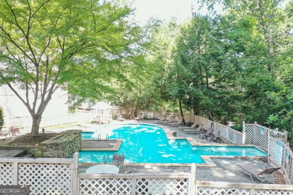 705 Bridge LN SE Smyrna, GA 30082