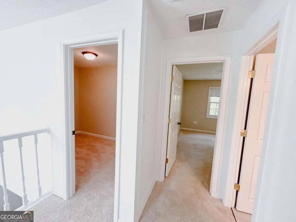 705 Bridge LN SE Smyrna, GA 30082
