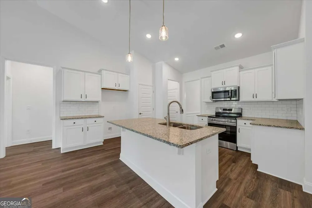 305 Angela AVE Bowdon, GA 30108