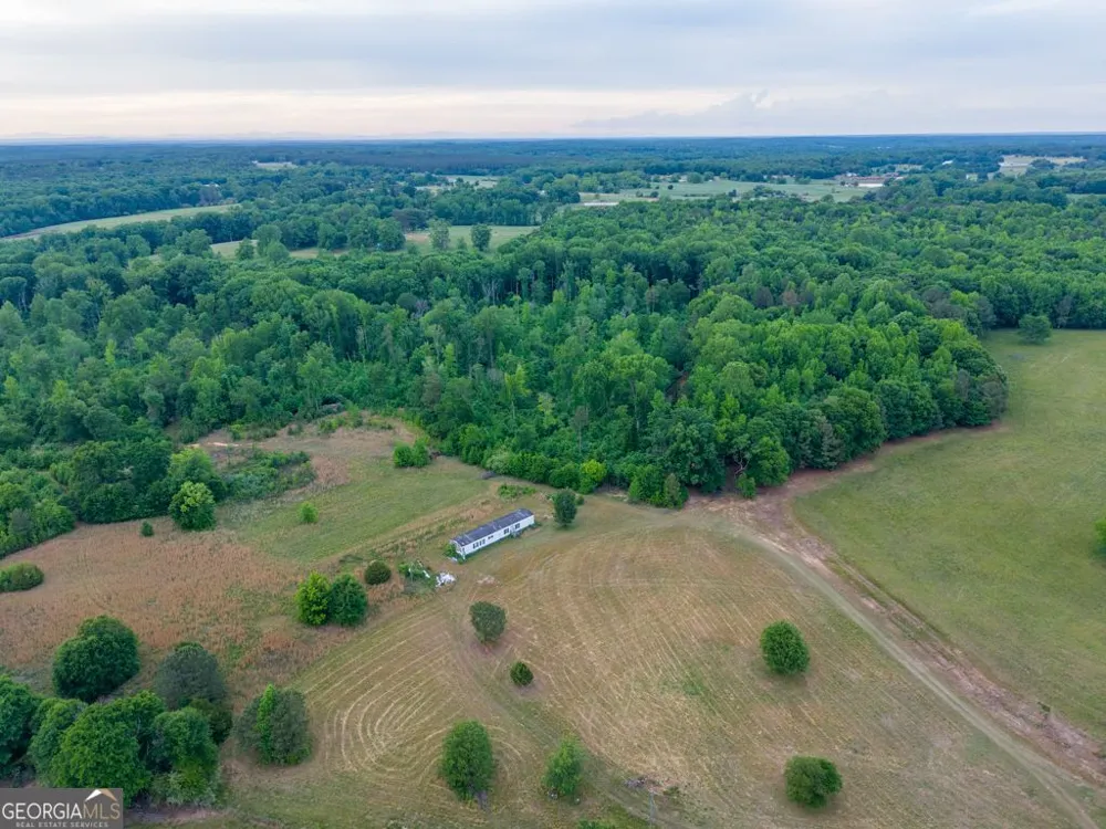 747 Sam Swindle RD Hull, GA 30646