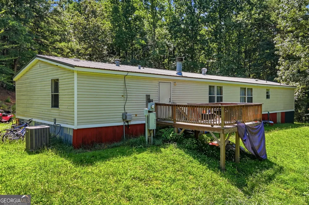 2161 Swan Bridge RD Talking Rock, GA 30175
