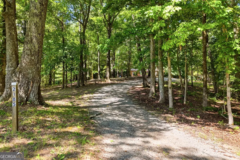 2161 Swan Bridge RD Talking Rock, GA 30175