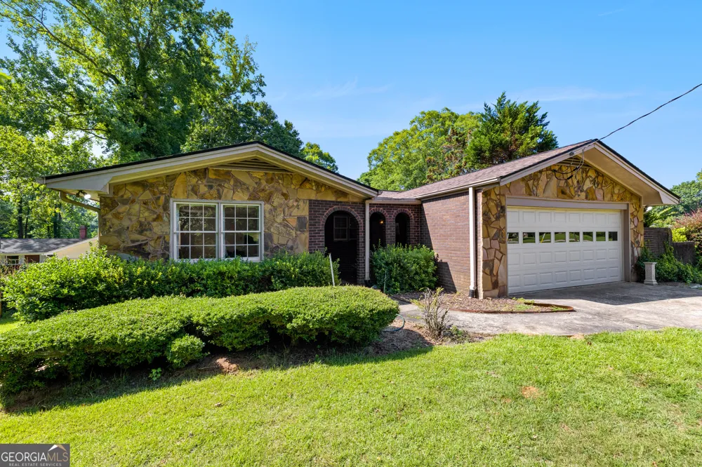 45 North DR Hampton, GA 30228