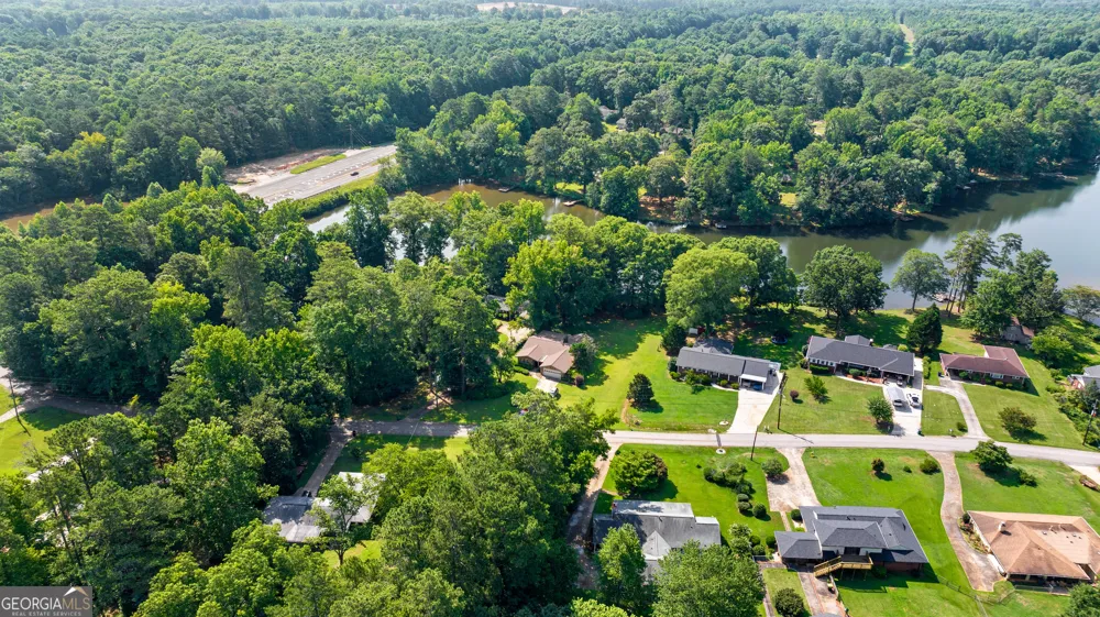 45 North DR Hampton, GA 30228