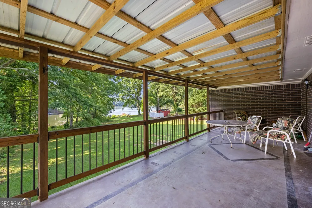 45 North DR Hampton, GA 30228