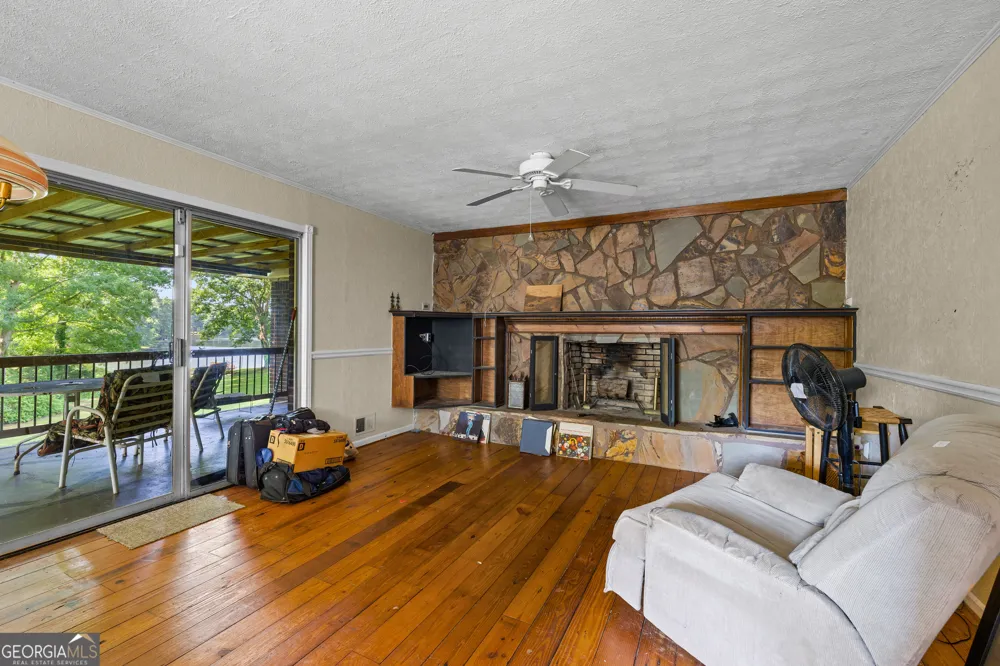 45 North DR Hampton, GA 30228
