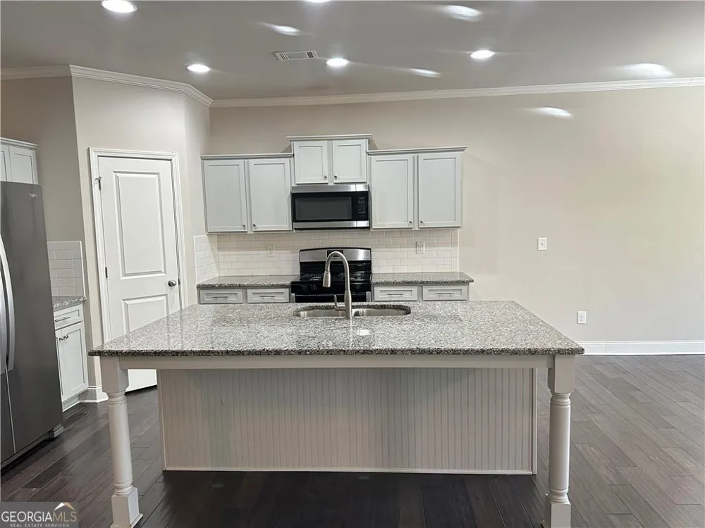 2045 Wheylon DR Lawrenceville, GA 30044