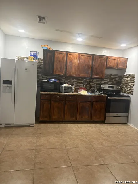 1009 Kiriaka Eagle Pass, TX 78852