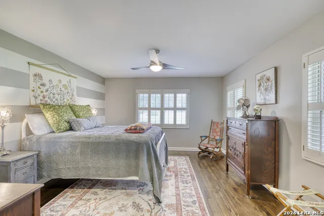929 Black St Uvalde, TX 78801