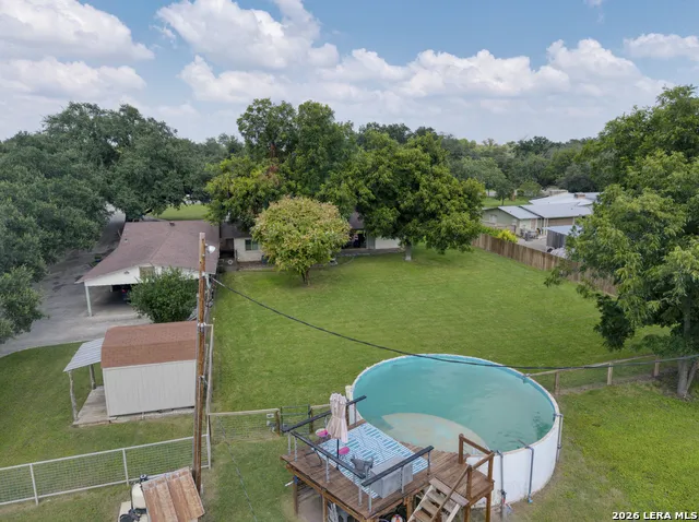 929 Black St Uvalde, TX 78801