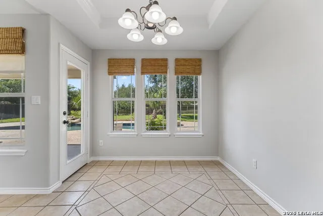 1611 Embassy Dr Pleasanton, TX 78064