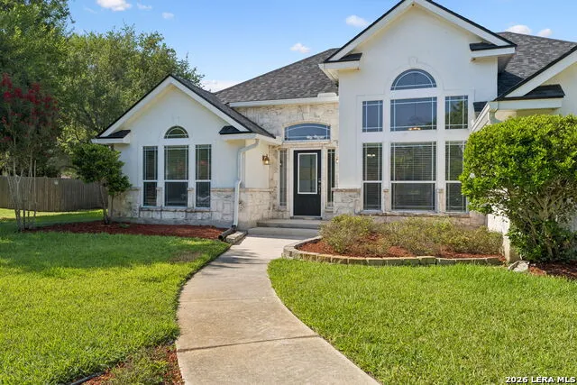 1611 Embassy Dr Pleasanton, TX 78064