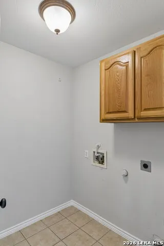 1611 Embassy Dr Pleasanton, TX 78064