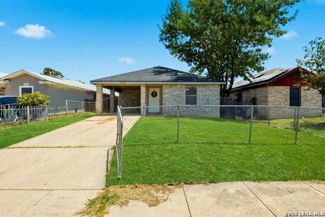 8746 Seven Seas Dr San Antonio, TX 78242